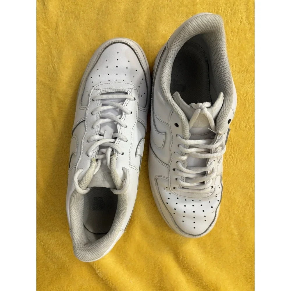 Nike Air Force 1 Shoes Low Big Kids GS Triple White Sneakers DH2920 111 Size 7Y